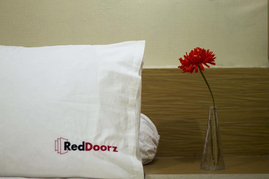 Reddoorz @ Patimura Legian 2 Hotel Kuta  Bagian luar foto